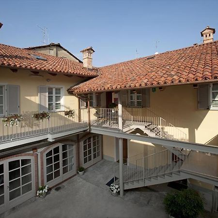 Albergo Badellino Bra Exterior photo