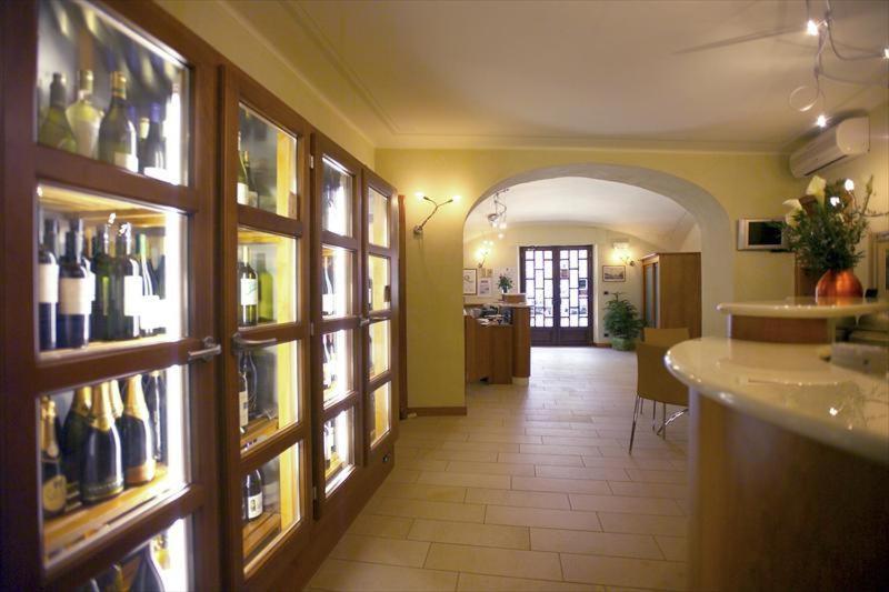 Albergo Badellino Bra Exterior photo