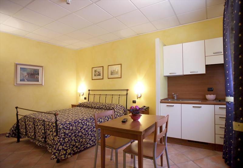 Albergo Badellino Bra Exterior photo