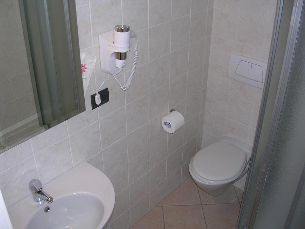 Albergo Badellino Bra Room photo